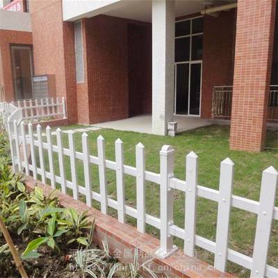 河南PVC园艺护栏 坚固美观的庭院守护者